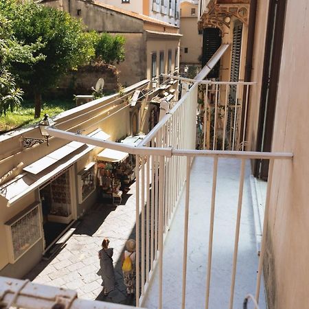Garden View Sorrento Apartment Exterior photo